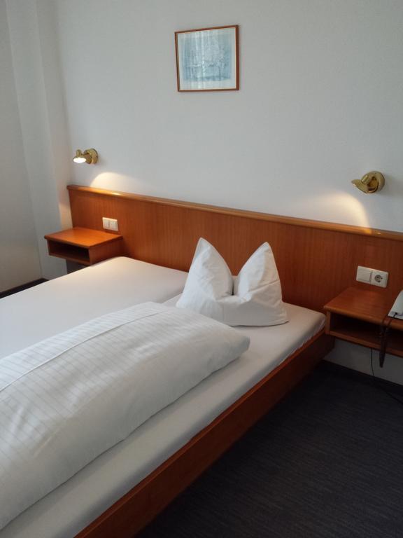Hotel Am Exerzierplatz MHG Quarto foto