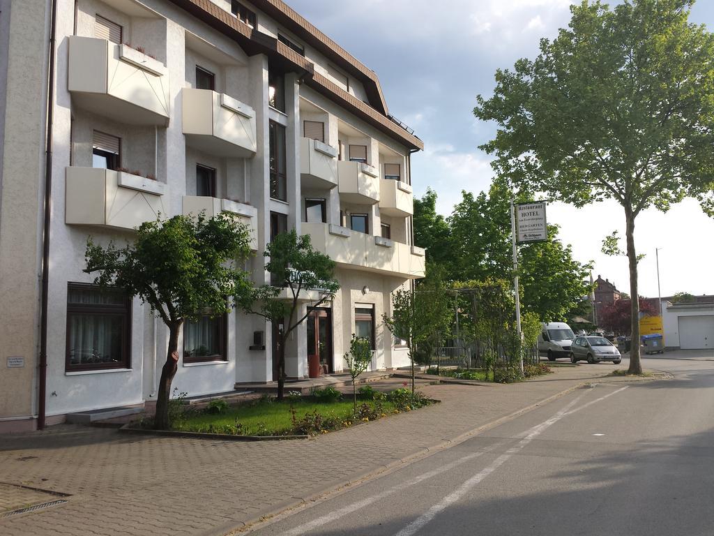 Hotel Am Exerzierplatz MHG Exterior foto